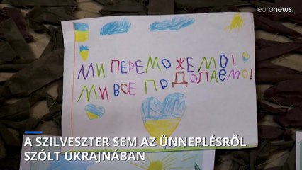Ukrajnában szilveszterkor sem a tűzijátékoktól volt hangos az éjszaka, hanem az orosz bombáktól