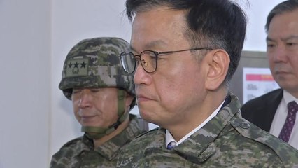 해병대 찾은 최상목 대행 "장병들 땀이 국민 일상적 평화 만들어" / YTN