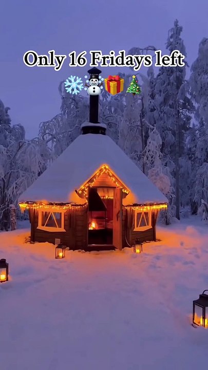 Winter life ❄️❄️#christmas#christmastree#christmascountdown#christmasdecor#christmas#snow#snowman#snowing#winter#wintervibes#december#decembervibes#viral#viralvideo#decoration