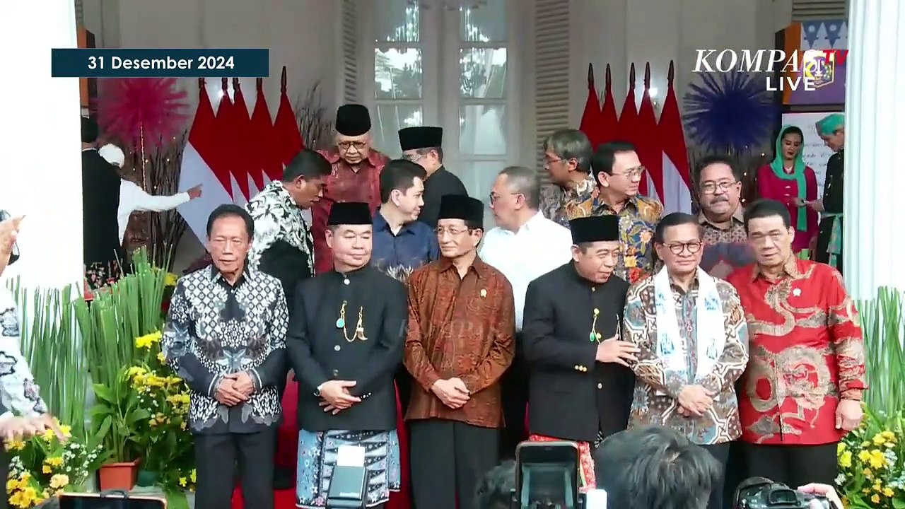 Hangat! Beginilah Momen Foto Bersama Para Mantan Gubernur Jakarta: Anies, Pramono Hingga Ahok