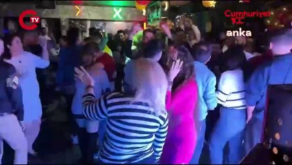 İranlı turistler Van'da yılbaşı coşkusu yaşadı