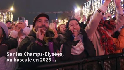 Les Champs-Élysées remplis de spectateurs pour le passage à la nouvelle année 2025