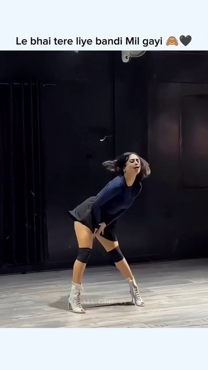 bum diggy diggy bum bum 🥵🔥 |#trending #shortsfeed #viral ##explore #youtubeshorts #video #shorts