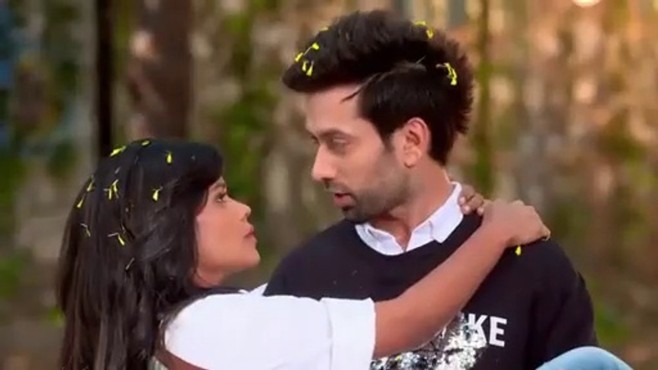 مسلسل للعشق جنون الجزء الثالث الحلقة 5