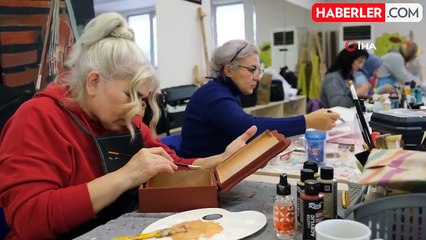 Esenyurt'ta Kadınlar İçin Dekoratif Ahşap Boyama Kursu Başladı