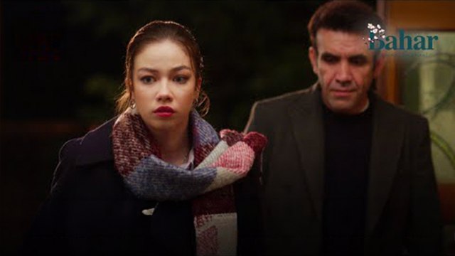 Bahar 31. bölümden ilk fragman yayınlandı: Timur, Efsun'la beraber olmuş! T24 Video Show TV'de ekrana gelen Bahar dizisinin 31. bölümden ilk fragman yayınlandı. Demet Evgar'ın başrolünü üstlendiği Bahar’ın yeni bölümü 14 Ocak Salı akşamı saat 20.00’de iz