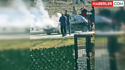 Alev Alan Araç Vatandaşlar Tarafından Söndürüldü