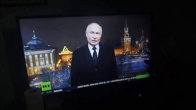 Новогоднее обращение Президента РФ В.В. Путина (RT на Испанском, 31.12.2024)