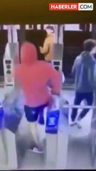 Raylara itilen yolcu, metronun altında can verdi