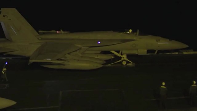 미군 '상선 공격' 후티 반군 군사시설 공습 / YTN