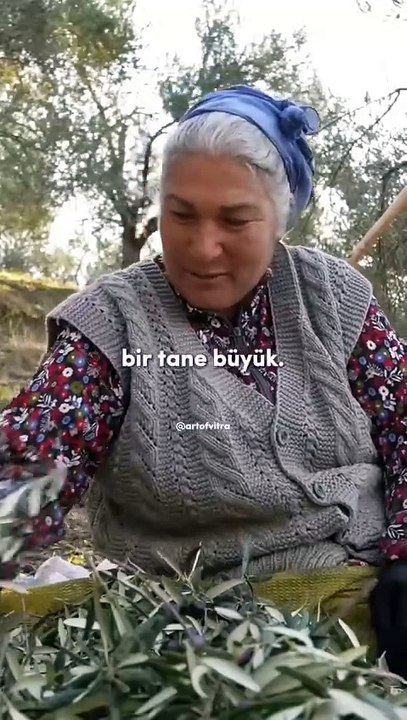 Anlatırken boğazının düğüm düğüm olması… Vakit varken sevdiklerinizle anılar biriktirin, bir gün olmayacaklar.
