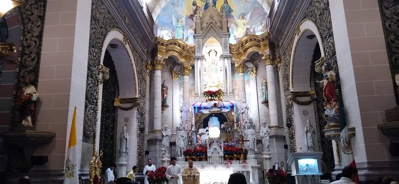 Interior de la Catedral Basílica de la Inmaculada Concepción, Mazatlán, 31 de diciembre de 2024