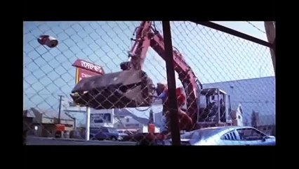 Supergirl (1984) - Bande annonce