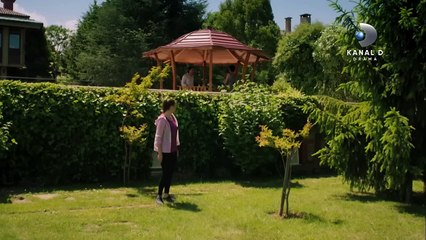 126. Amanecer (Gunesi Beklerken), en español