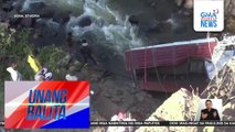 Truck na umano'y overloaded, nahulog sa ilog; hindi bababa sa 71, patay | Unang Balita