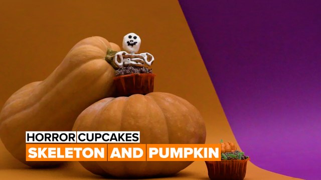 Horror cupcakes: Skeleton and a pumpkin muffins