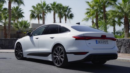 Audi A6 Sportback e-tron performance Exterior Design in Glacier white