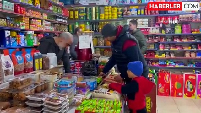 Suriyeli Esnaf, 7 Yıllık İş Yerini Kapatarak Ülkesine Dönüyor