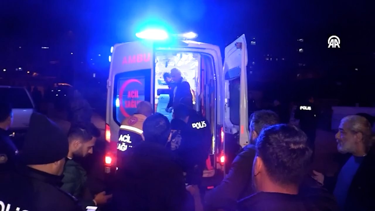 Polis merkezi inşaatına molotofla saldırdı