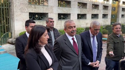 🔴DEM Parti'nin İmralı heyetinde yer alan Pervin Buldan ve Sırrı Süreyya Önder, Ahmet Türk ile birlikte TBMM'de Numan Kurtulmuş ile görüştü.   🔴Önder, 45 dakika süren görüşme sonrası, “Görüşme iyi geçti, umutluyuz tabii ki. Yaptığımız görüşme hakkında bi