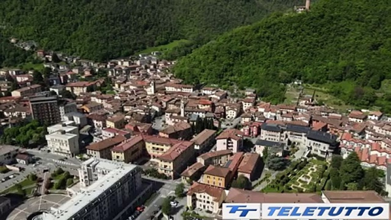 Video News - Bimba ferita da un proiettile: è grave