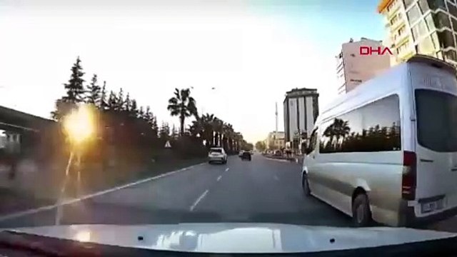 Samsun’da ters yönde ilerleyen otomobilin sürücüsüne 9 bin 267 lira ceza