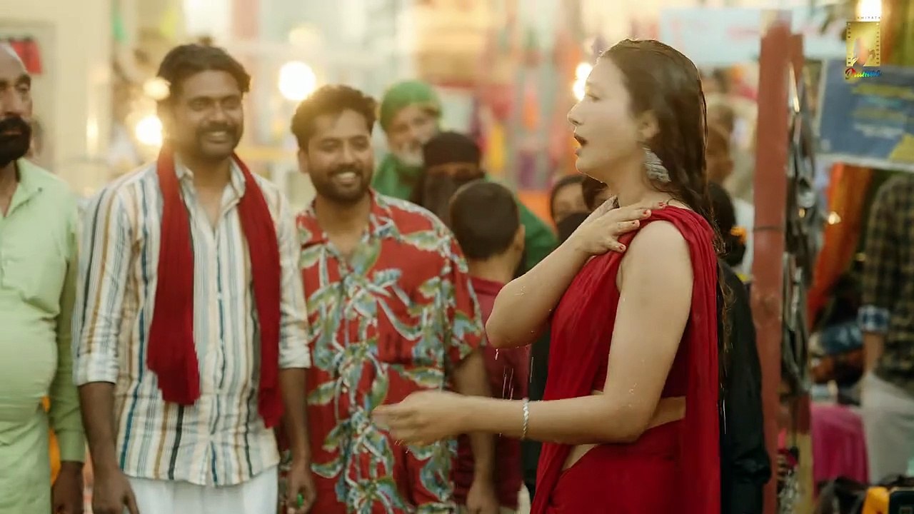 Lovely Lolla Episode 2 Isha Malviya Gauahar Khan Nikhil Khurana