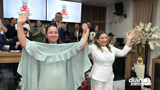 Corrinha é empossada como prefeita e promete uma “Cajazeiras mais justa, inclusiva e próspera”