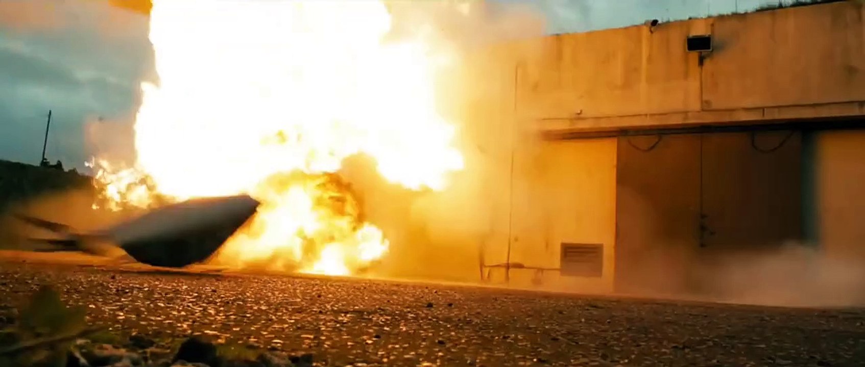 Code ennemi (2013) - Bande annonce