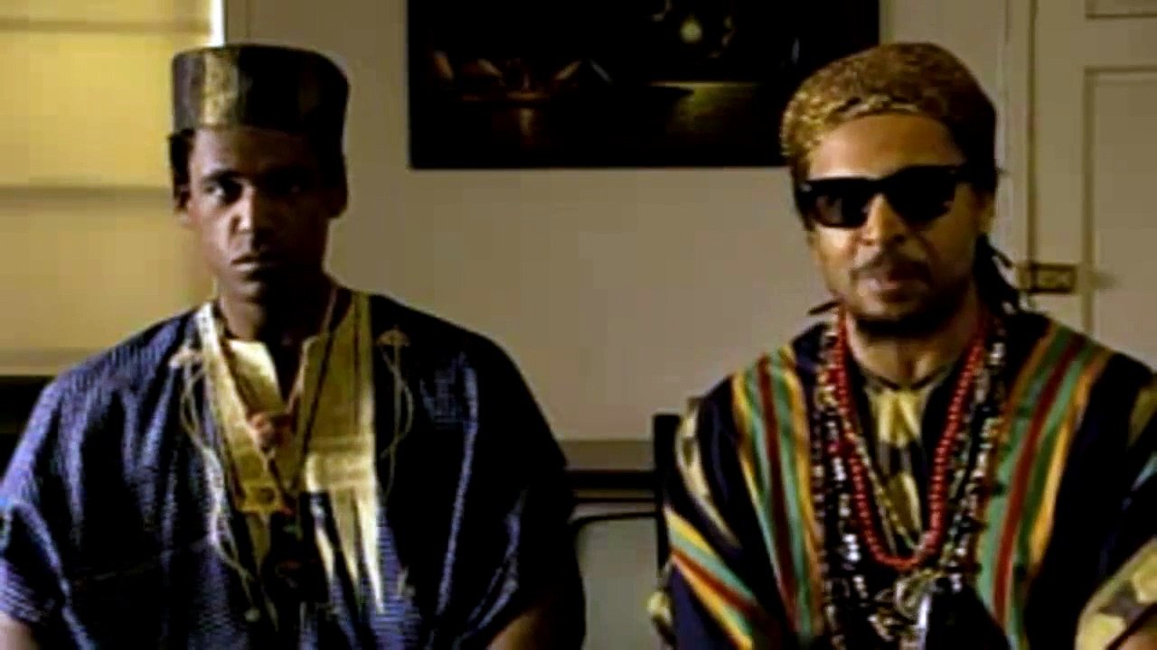 Method Man Et Redman Fument De L'herbe