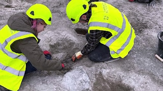 ‘Dinosaur Highway’ Tracks Dating Back 166 Million Years Discovered in England