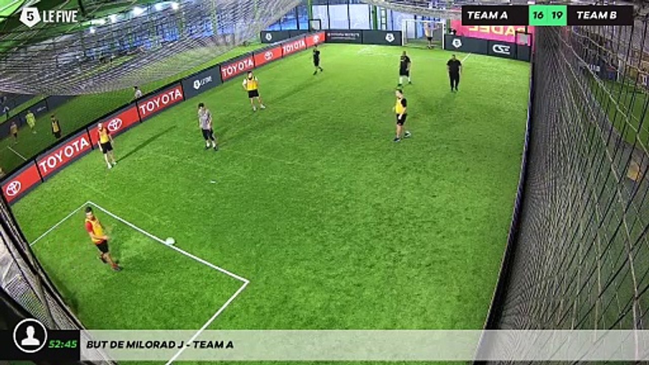 But de Milorad J - Team A