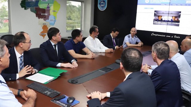 Caixas-pretas de avião que caiu no Cazaquistão são examinadas no Brasil