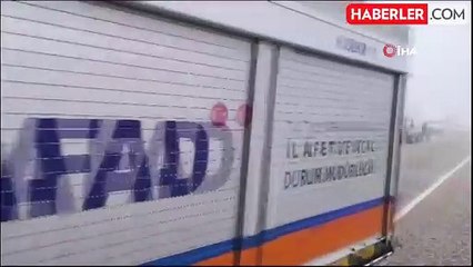 İşçi servisi, iki otomobille çarpıştı! 3 ölü, 18 yaralı