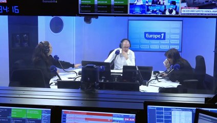 «On a l'impression que l'État veut nous faire disparaître» : les agriculteurs bloquent le sud de Lyon ce lundi