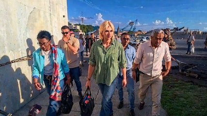 REPORTAGE. "Les Mahorais sont fatigués de faire semblant" : Marine Le Pen à Mayotte et son discours sur l'immigration clandestine