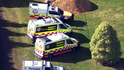 Experts warn of bushwalk dangers after three hikers die in Tasmania