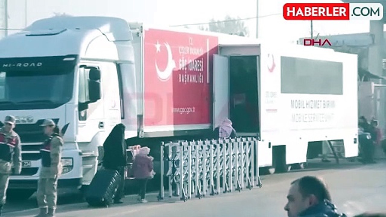 BM duyurdu: 8 Aralık'tan bu yana 115 bin Suriyeli ülkesine döndü