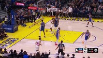 Curry's sly assists on record-breaking night
