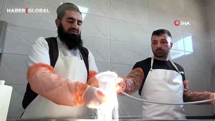 Eskiden çekinerek söyledikleri meslek, şimdi popüler oldu: "Yakınlarımız bile yaklaşmıyordu"