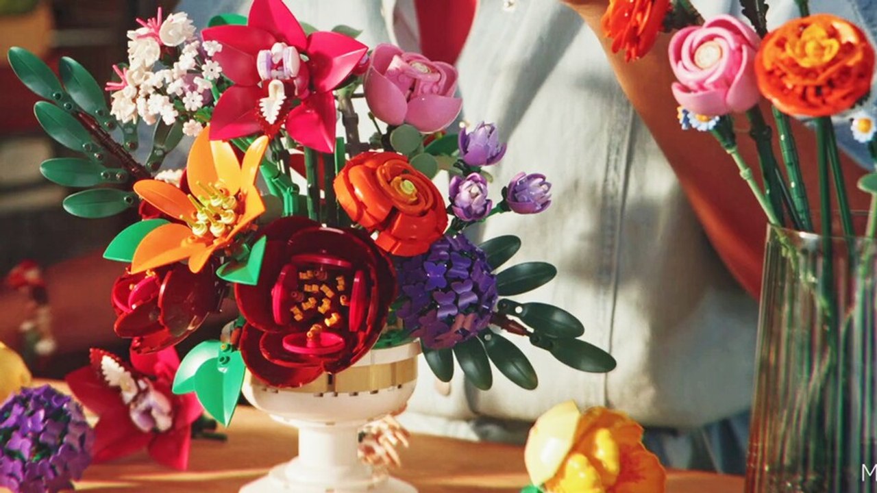 LEGO sagt's durch die Blume: Pflanzen zu gießen, ist unnötig geworden