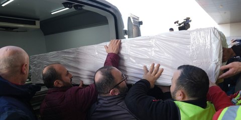 Ferdi Tayfur’un cenazesi İstanbul’a getirildi