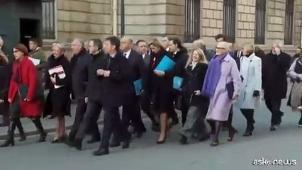 L'arrivo del governo Bayrou per il primo consiglio ministri francese