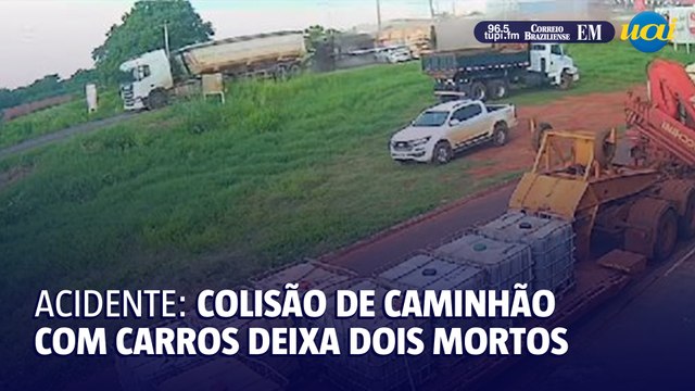 Acidente envolvendo dois carros e caminhão-trator deixa dois mortos