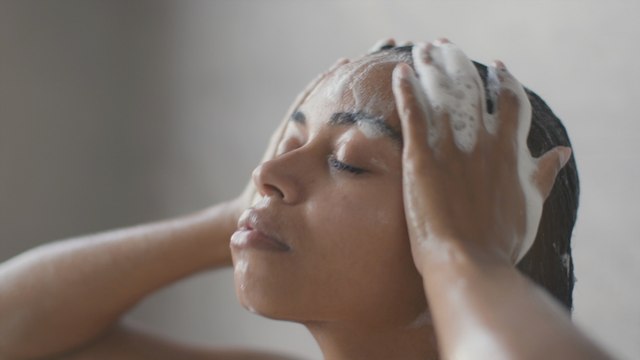 This is One Thing You Shouldn’t Do in the Shower Or It Could Cost You Your Hair