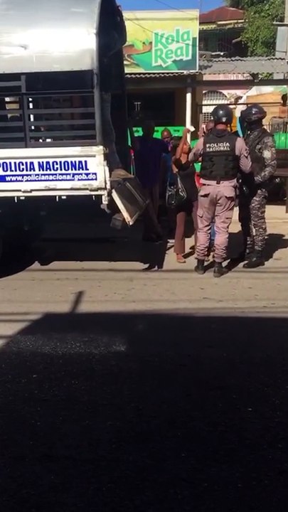 Denuncian supuesto “abuso policial” en SDE; enfrentamiento deja un herido