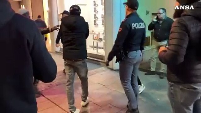 Omicidio a Bergamo, la disperazione di un parente della vittima