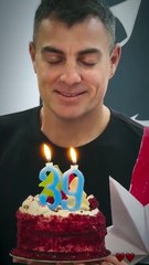 Ο Στέλιος Χανταμπάκης έχει γενέθλια