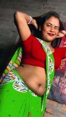 Hot Desi bhabhi dance in room