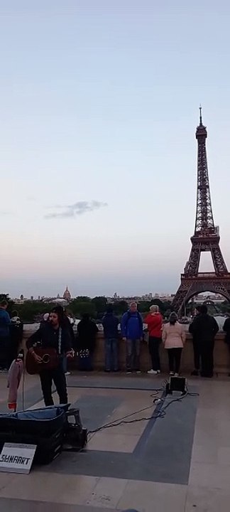 Parisian Music Vibe Around Eiffel Tower #musicvideo  #magical #eiffeltower #traveling  #music  (5)